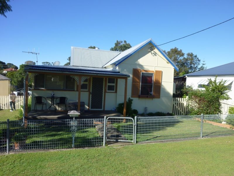 13 Rouse Street, Wingham NSW 2429