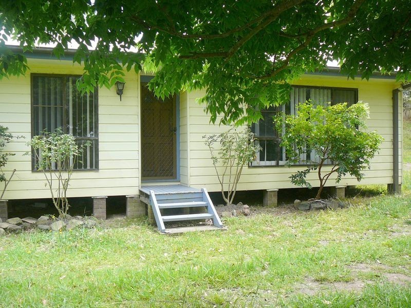 4 The Cedars Drive, Wingham NSW 2429