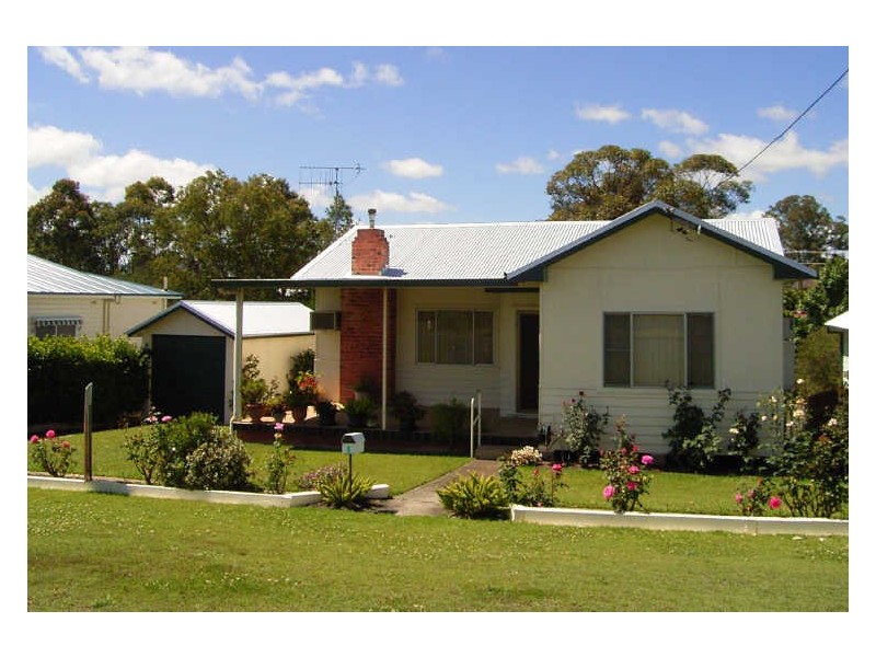 5 Rouse Street, Wingham NSW 2429