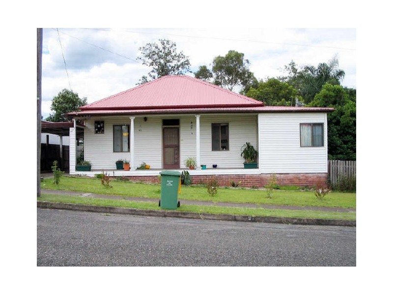 27 William Street, Wingham NSW 2429