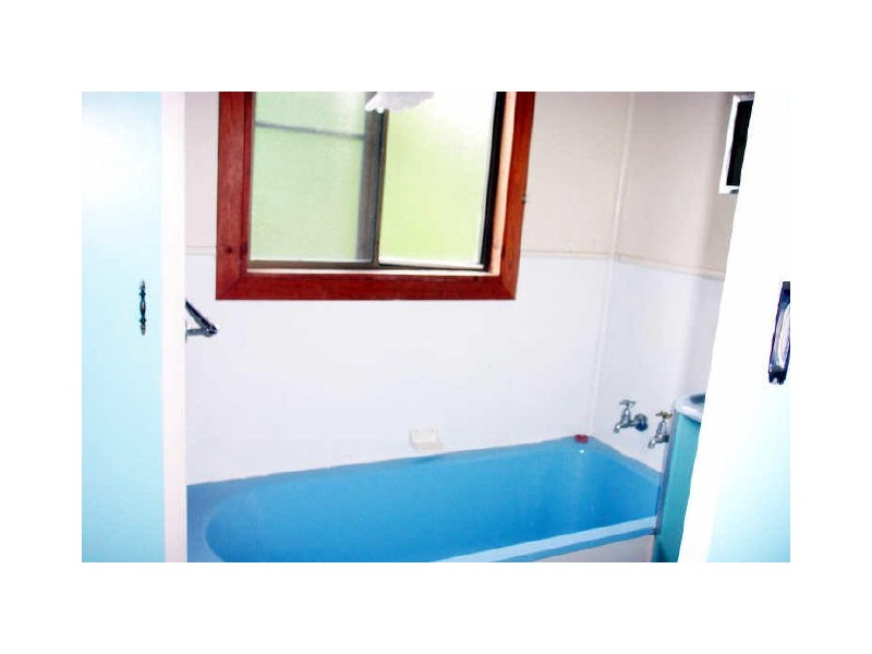 27 William Street, Wingham NSW 2429