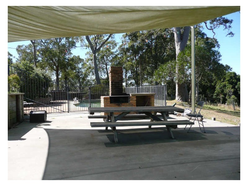 8 Abbotts Falls Road, Wingham NSW 2429