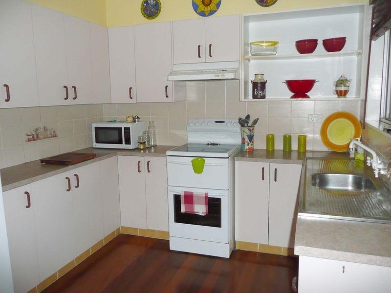 10 Bluegum Avenue, Wingham NSW 2429