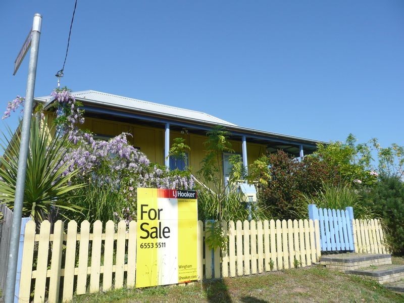 11-13 Primrose Street, Wingham NSW 2429