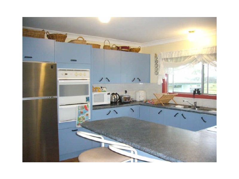 2 Lees Road, Wingham NSW 2429