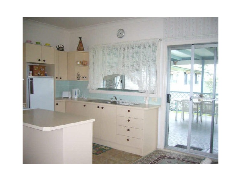 2 Lees Road, Wingham NSW 2429