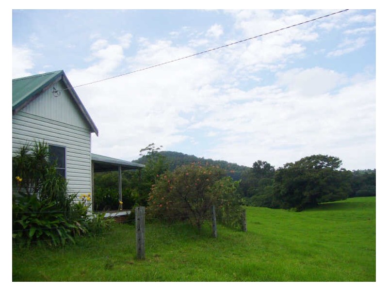 24 Waitui Road, Hannam Vale NSW 2443