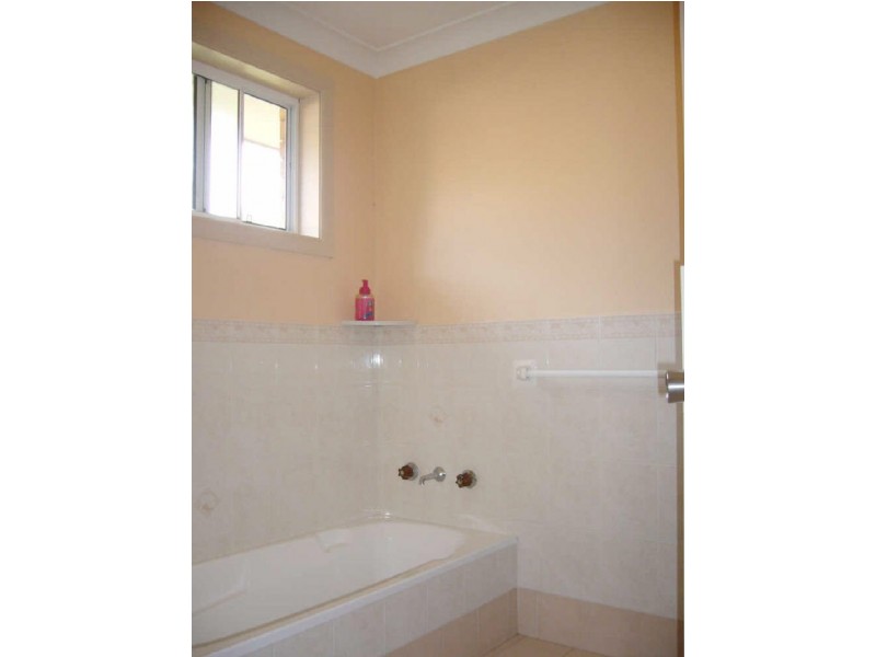 14 Claxton Street, Tinonee NSW 2430