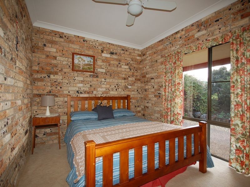 8 The Cedars Drive, Wingham NSW 2429