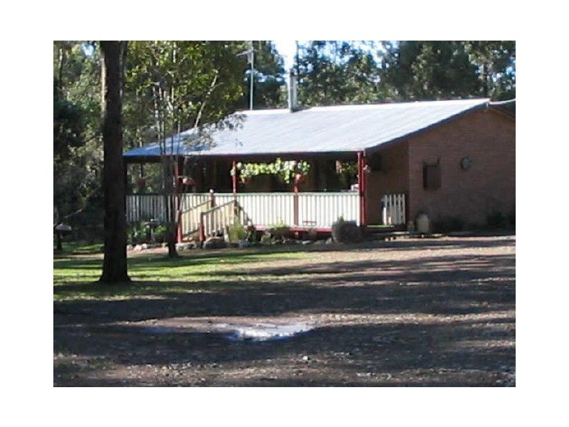 165 Clarkes Road, Tinonee NSW 2430