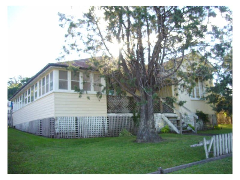18 Primrose Street, Wingham NSW 2429