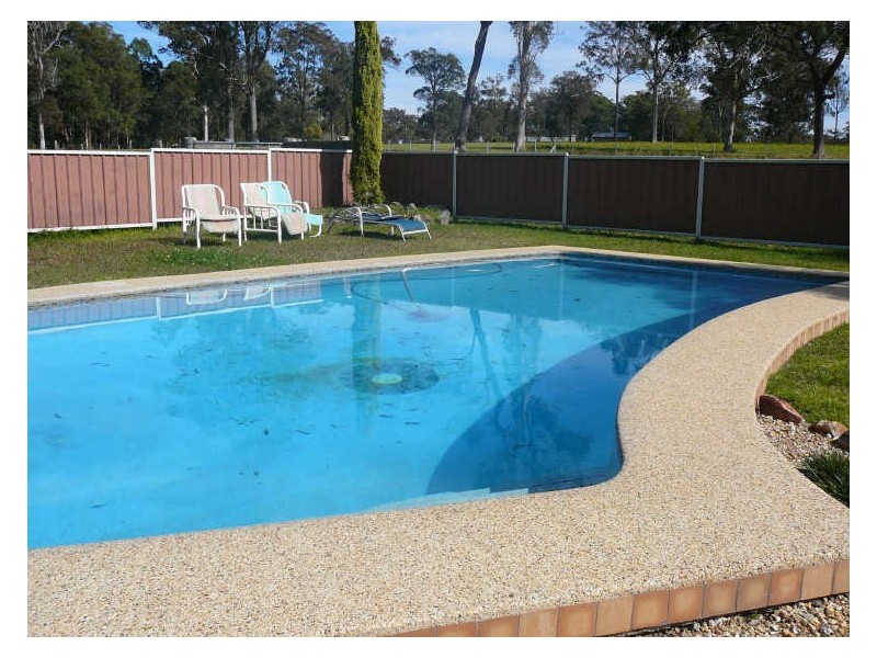 7 Oak Drive, Cundletown NSW 2430