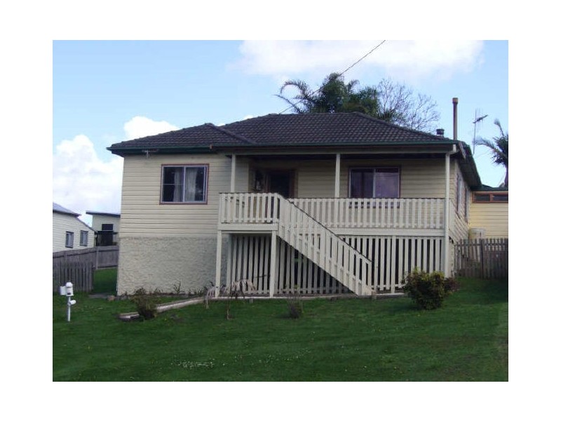 12 Killawarra Street, Wingham NSW 2429