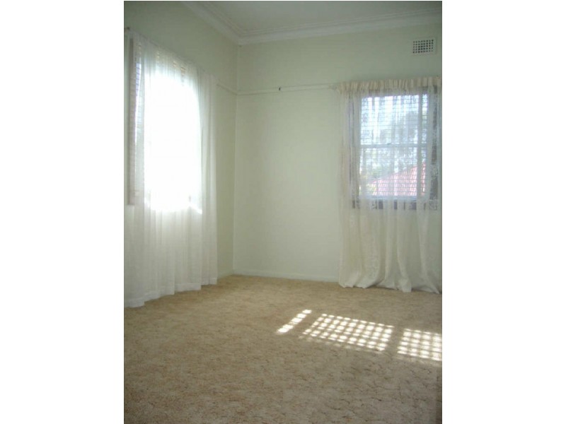 42 Mortimer Street, Wingham NSW 2429