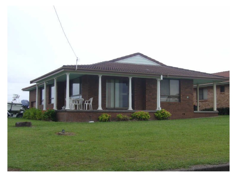 22 Wyoming Street, Wingham NSW 2429