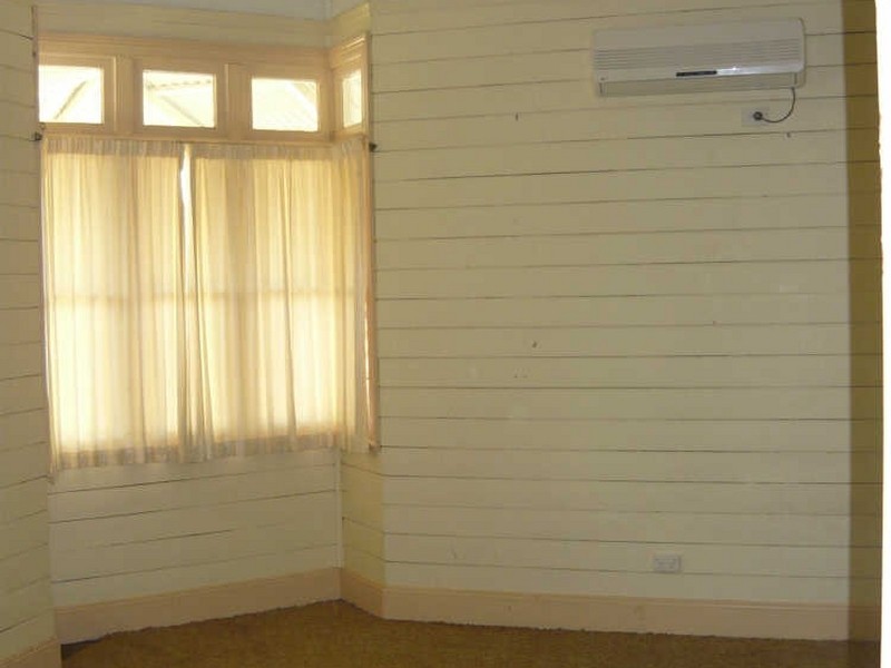 64 Farquhar Street, Wingham NSW 2429