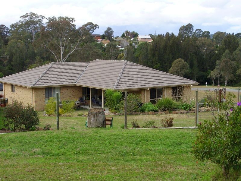 5 Rosedale Place, Tinonee NSW 2430