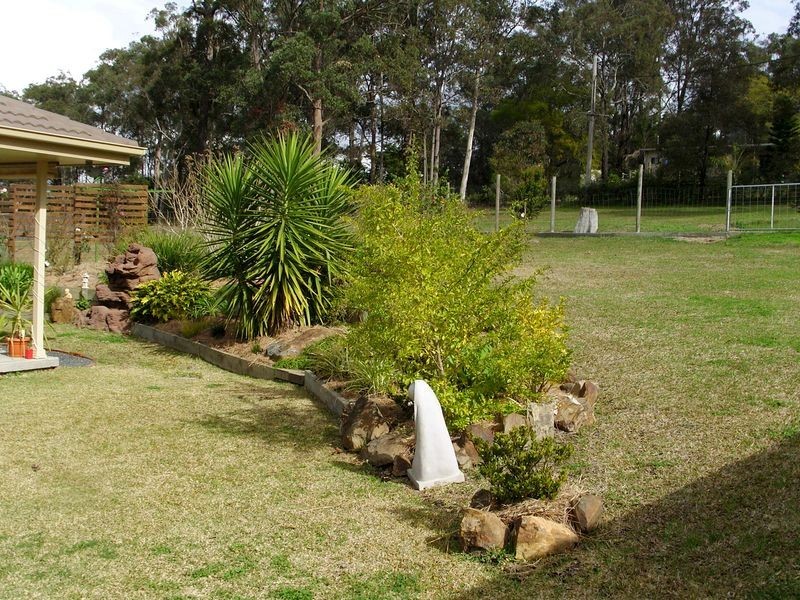 5 Rosedale Place, Tinonee NSW 2430