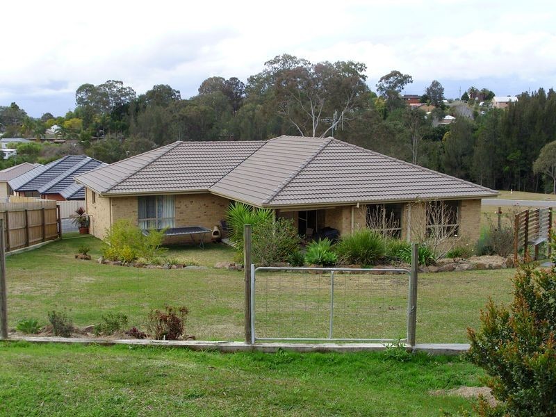 5 Rosedale Place, Tinonee NSW 2430