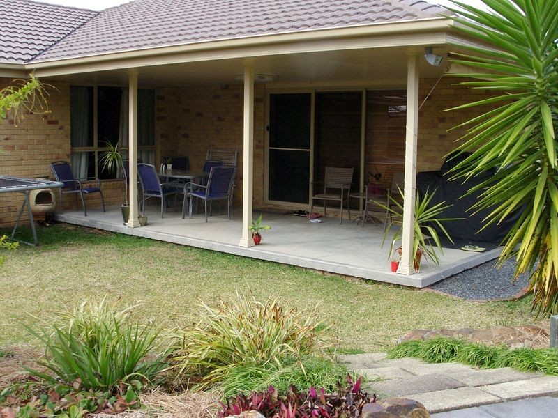 5 Rosedale Place, Tinonee NSW 2430