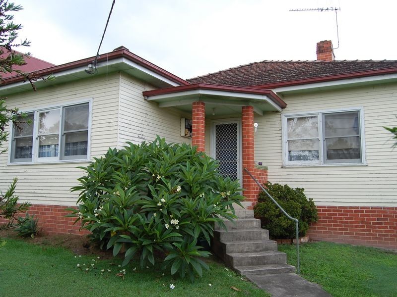 6 Canget Street, Wingham NSW 2429