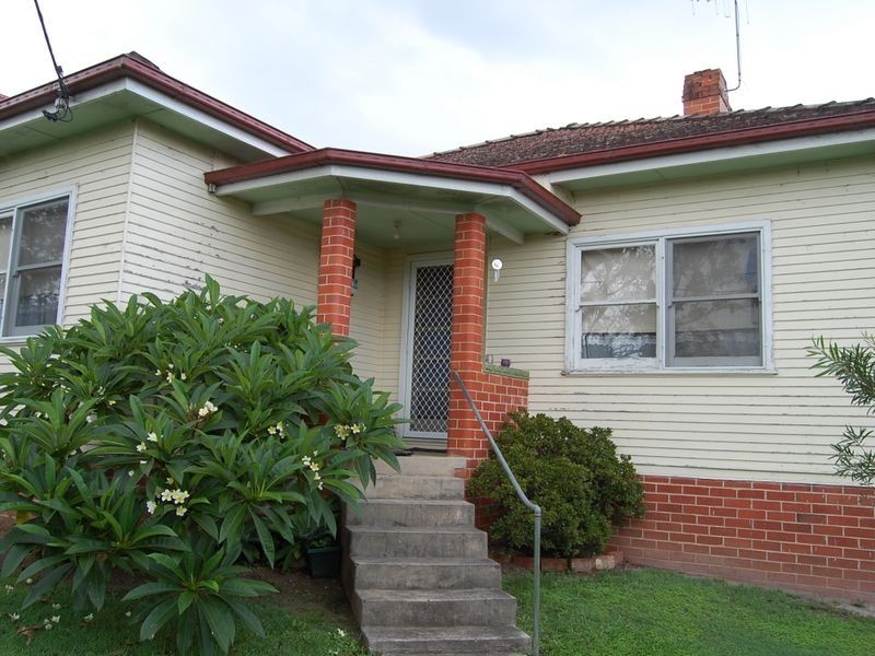 6 Canget Street, Wingham NSW 2429