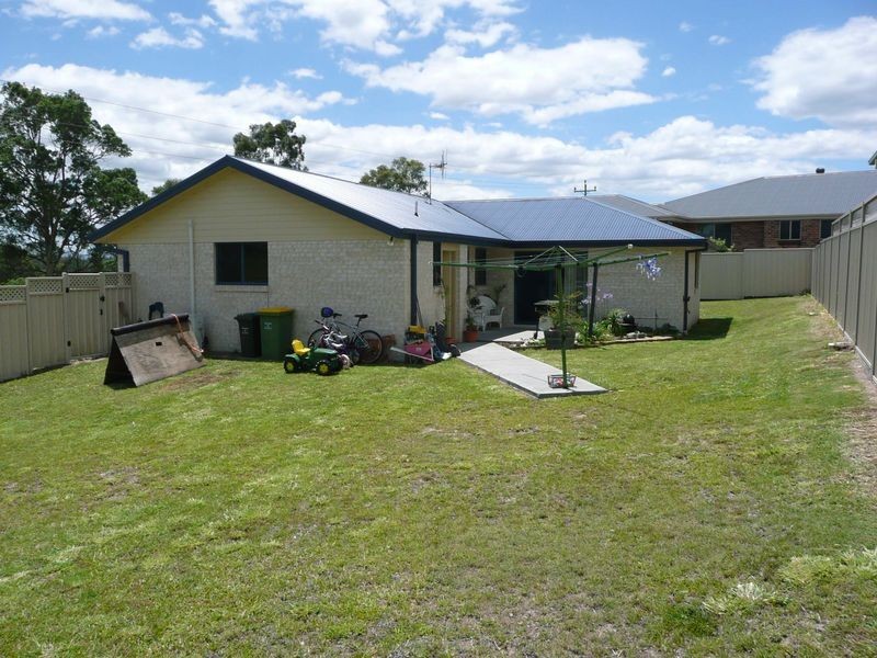 2 Ellenora Circuit, Wingham NSW 2429
