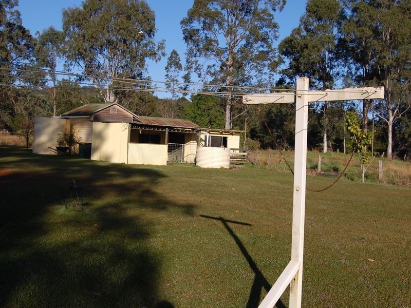 Firefly NSW 2429