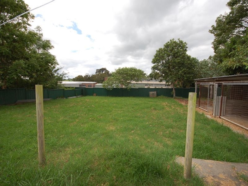 4 Appletree Street, Wingham NSW 2429