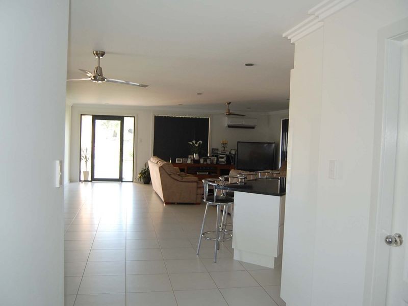 15 Country Club Drive, Wingham NSW 2429