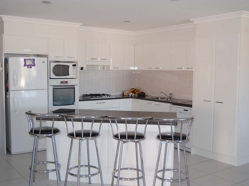 15 Country Club Drive, Wingham NSW 2429