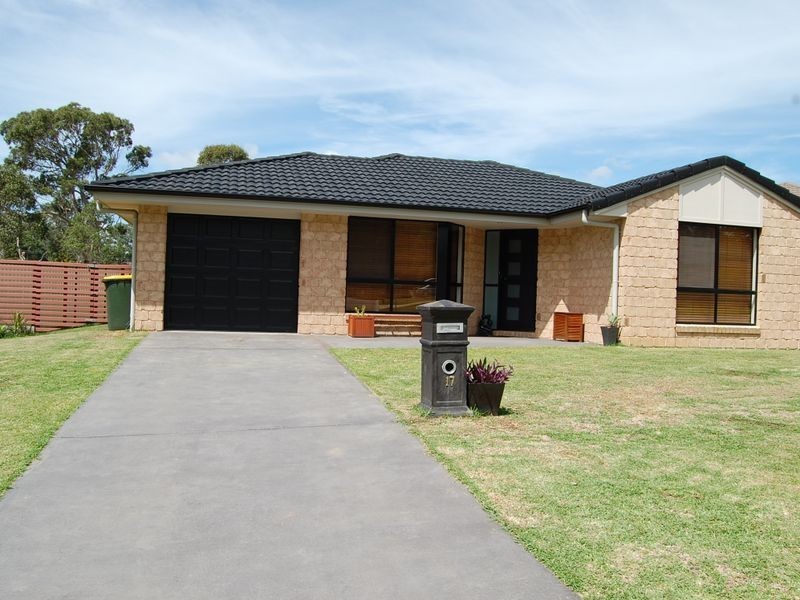 17 Abbott Street, Wingham NSW 2429