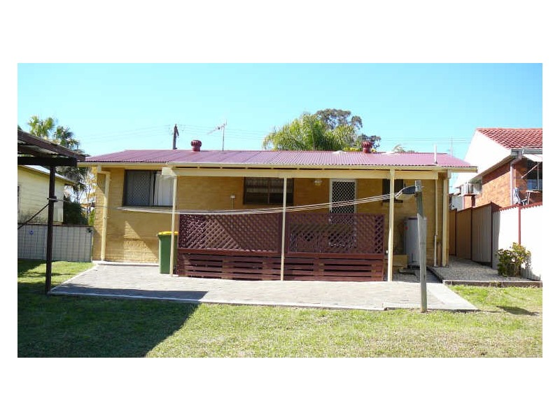 8 Little Street, Wingham NSW 2429