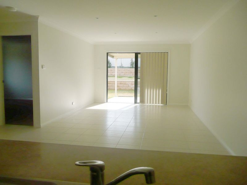 1/10 Bahanas Close, Wingham NSW 2429