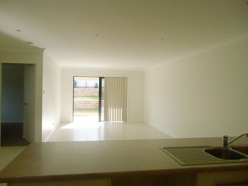 1/10 Bahanas Close, Wingham NSW 2429