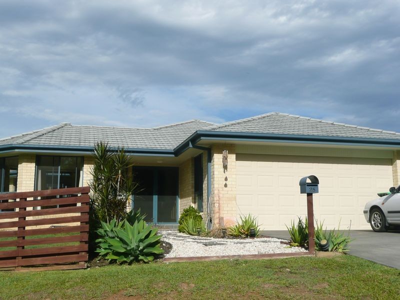 25 Burdett Street, Tinonee NSW 2430