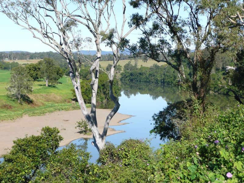 2 Machin Parade, Wingham NSW 2429