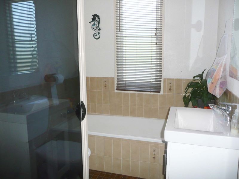 28 Queen Street, Wingham NSW 2429