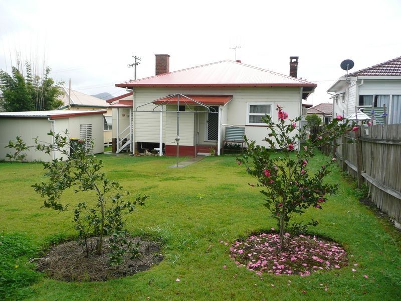 16 Farquhar Street, Wingham NSW 2429