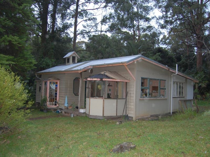 Firefly NSW 2429