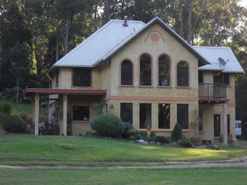 Firefly NSW 2429