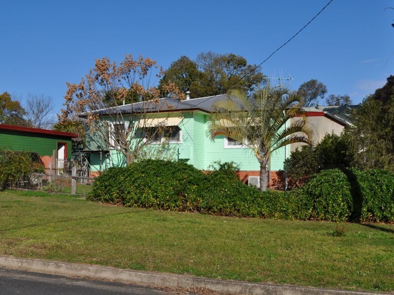 7 Rowley Street, Wingham NSW 2429