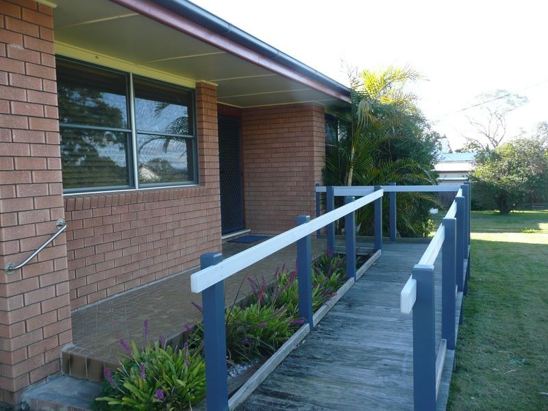 42 Moon Street, Wingham NSW 2429
