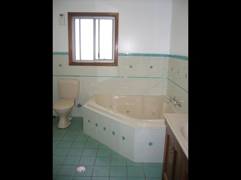 17 Wyoming Street, Wingham NSW 2429