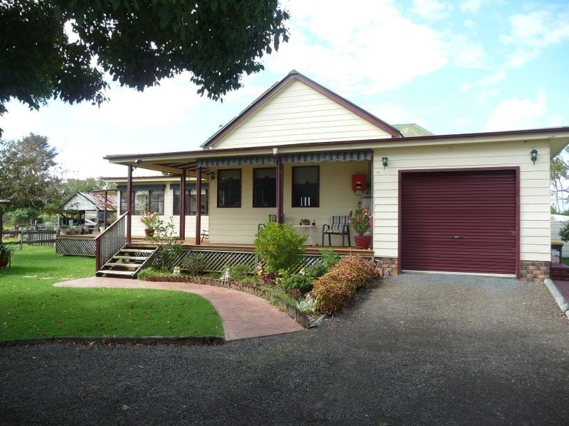 Jones Island NSW 2430