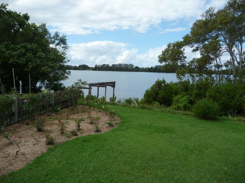 Jones Island NSW 2430