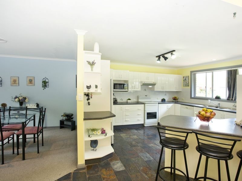 8 Kingfisher Drive, Wingham NSW 2429