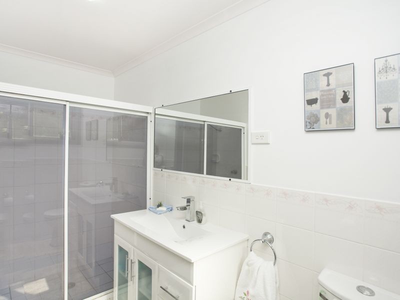 8 Kingfisher Drive, Wingham NSW 2429