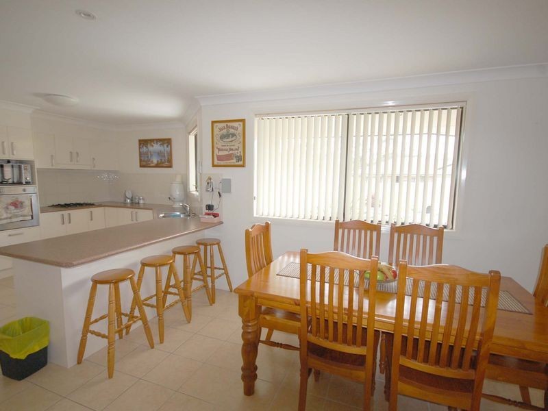 21 Hunter Place, Wingham NSW 2429