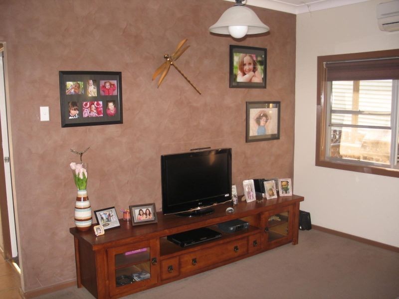 6 Rowley Street, Wingham NSW 2429